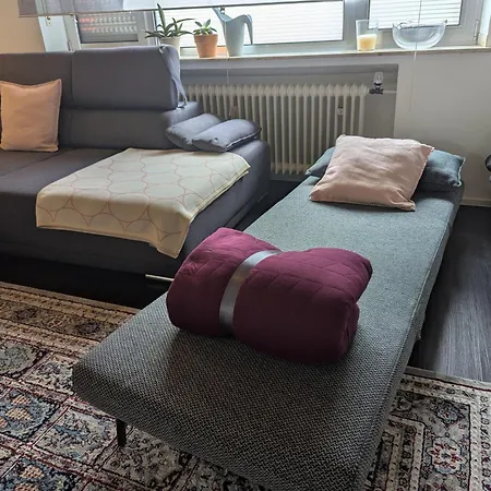 Charmantes Kleines Gaestehaus Pia, Zentral In Bedburg